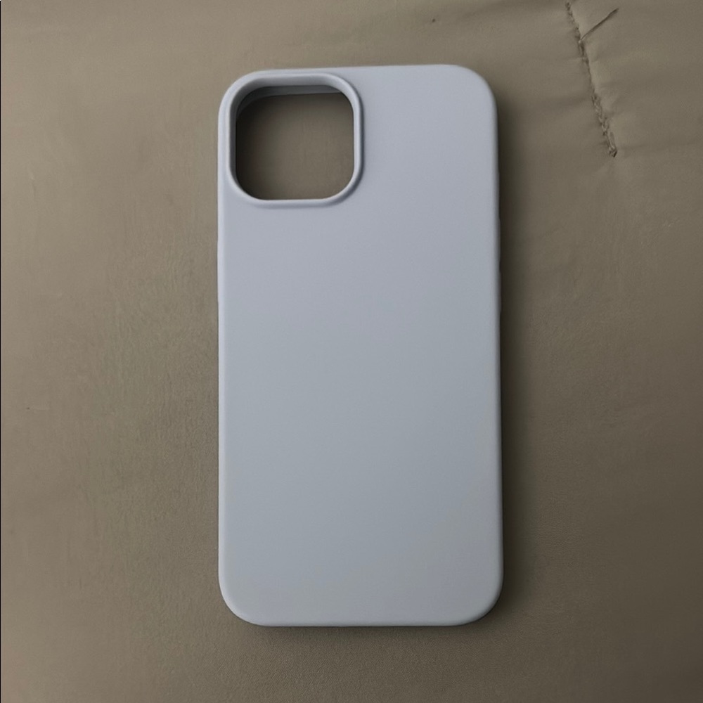 Pale Blue Silicone iPhone 13 Case